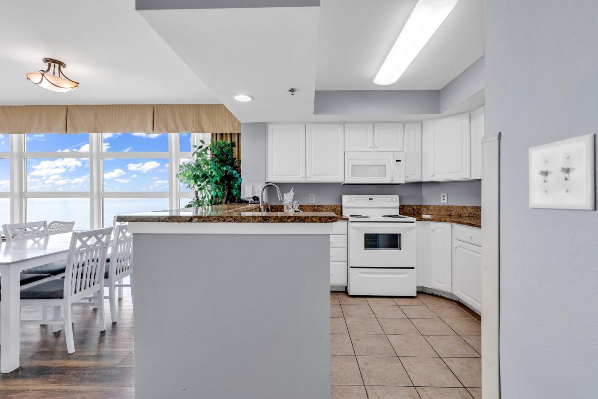 Stunning Condo With Wall-To-Wall Windows Overlooking Ocean Myrtle Beach Exterior foto